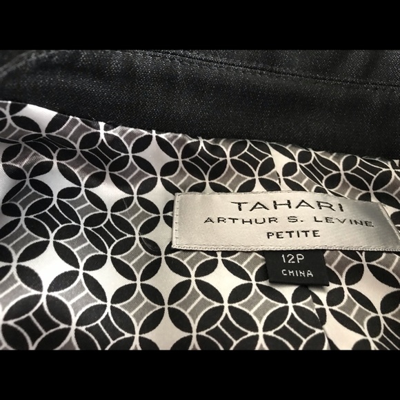 Women’s Dark Gray Business Pantsuit. - Picture 2 of 4